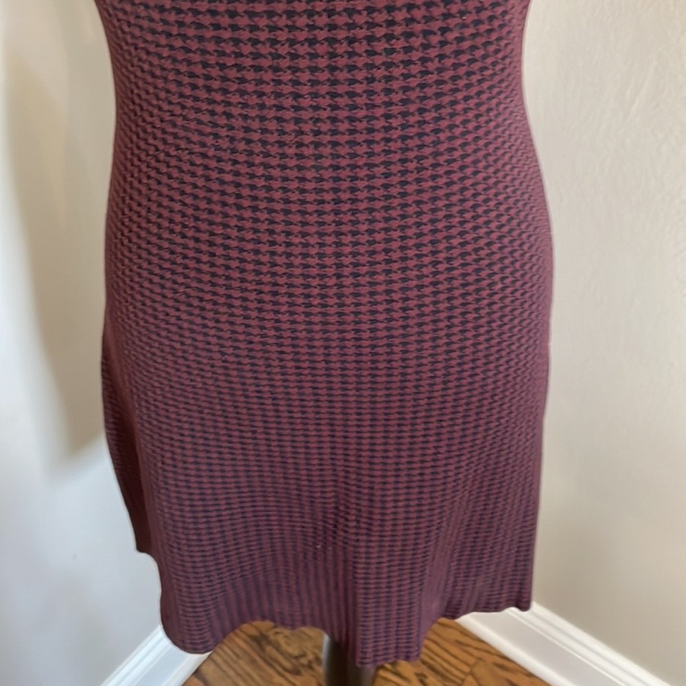 THEORY knit chevron print dress - Picture 3 of 7